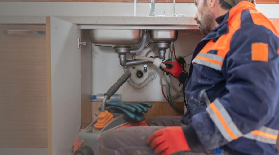 Professional slab leak plumber services in Tennessee, IL